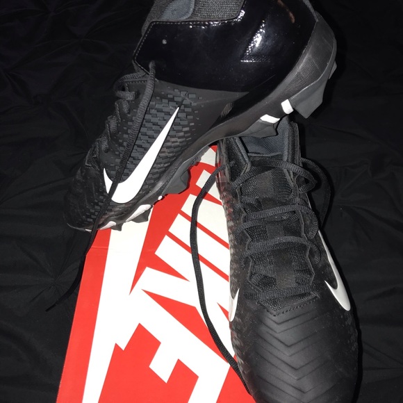 Men’s Nike Football Cleats❕✨🖤 - Picture 2 of 2